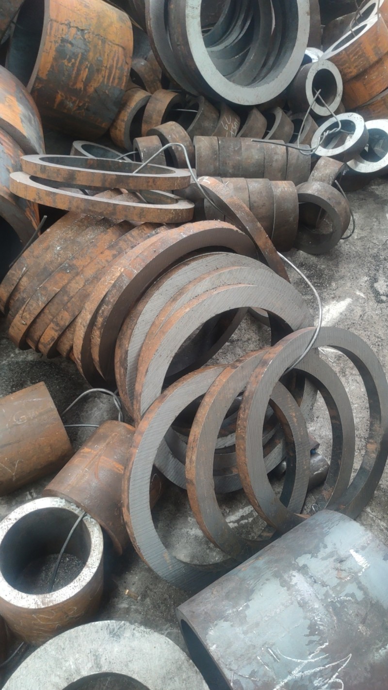 鹤城鹤城鹤城42CrMo无缝钢管切割