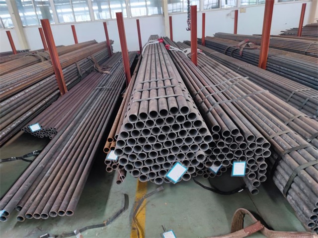 鹤城20G合金无缝钢管